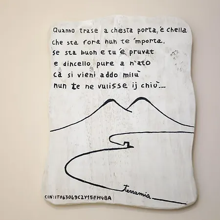 Milu House Capodichino Aereoporto شقة